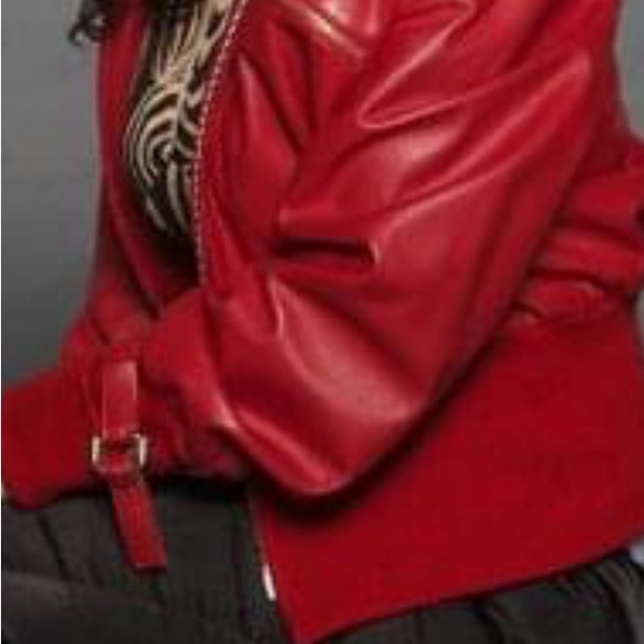 Gianni Versace Red Jacket for women. - Picture 7 of 7